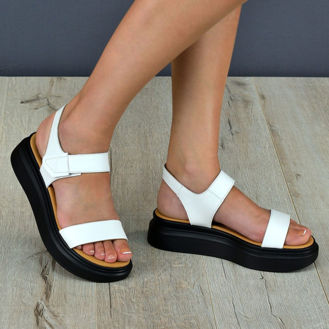 Дамски сандали Mila white