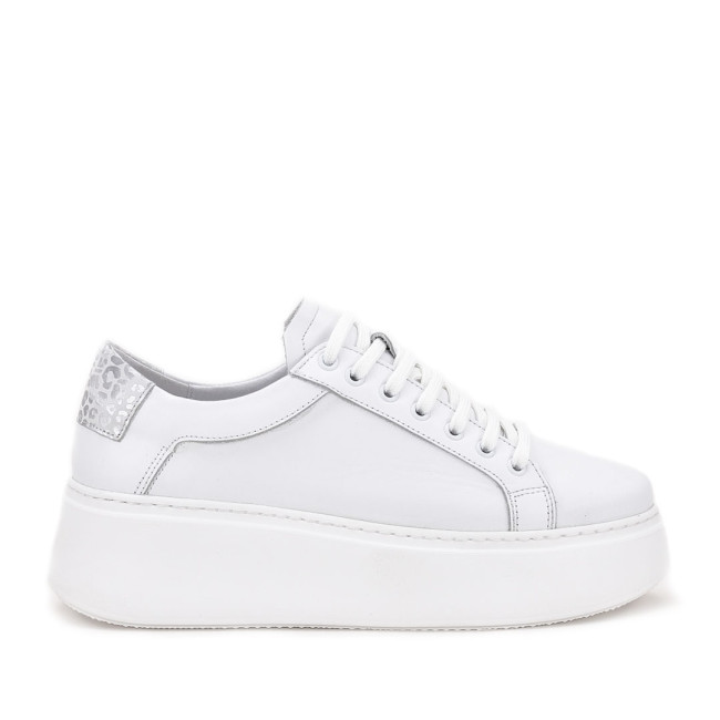 Дамски кецове на платформа Galia white