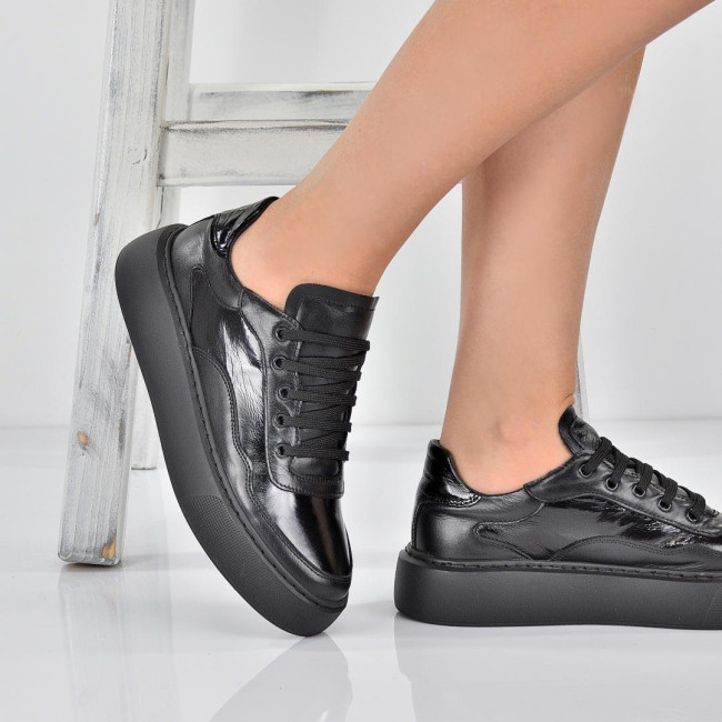 Дамски кецове Lena black lak