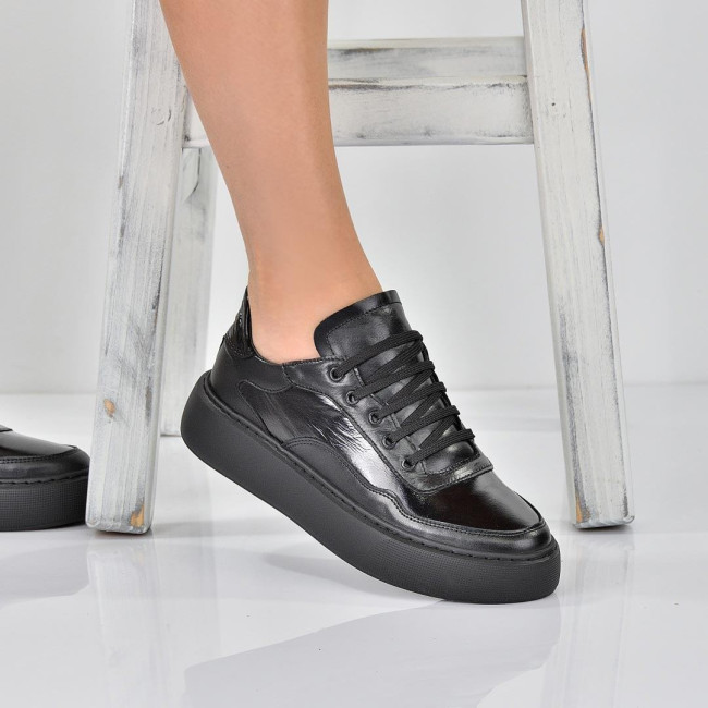 Дамски кецове Lena black lak